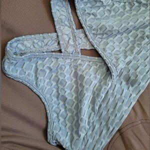 Large XL Unlined Bralette Gym Top Scrunch Textured Powder Blue Pastel Soft Light